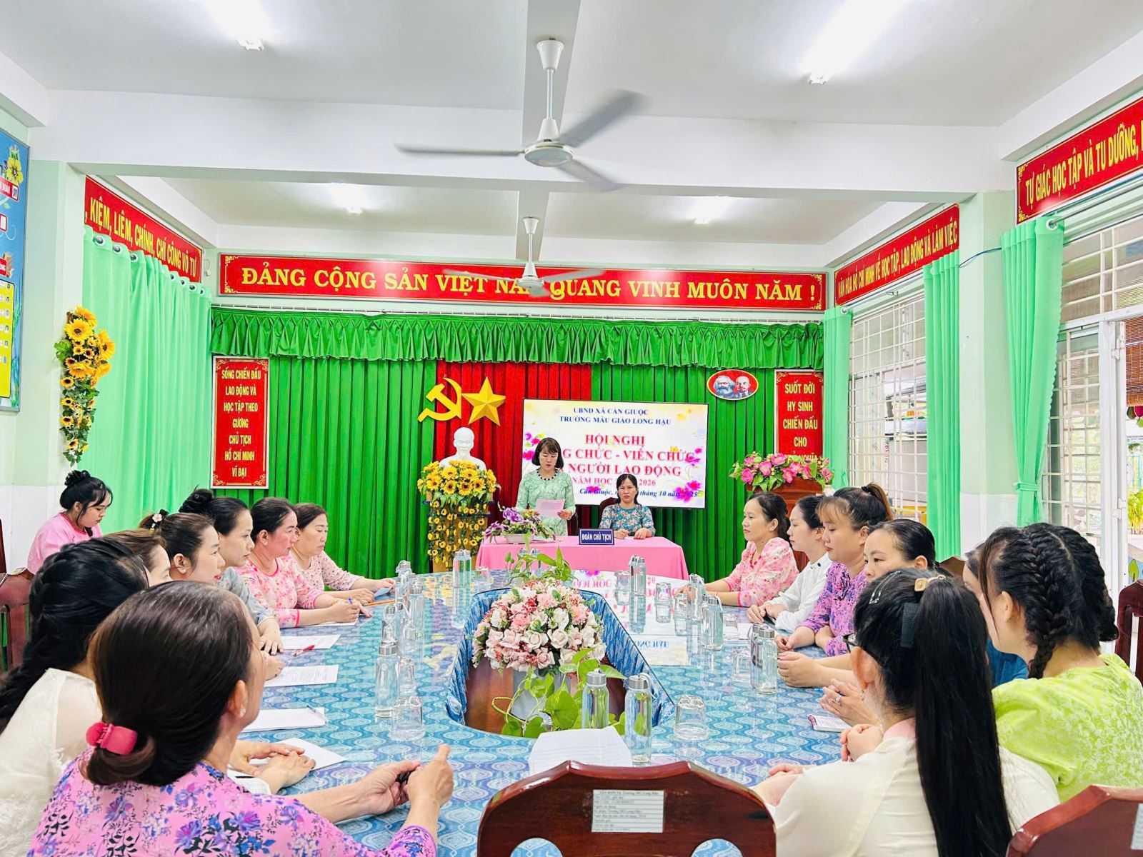 Hội nghị Công chức, viên chức là hoạt động thường niên của trường Mẫu giáo Long Hậu