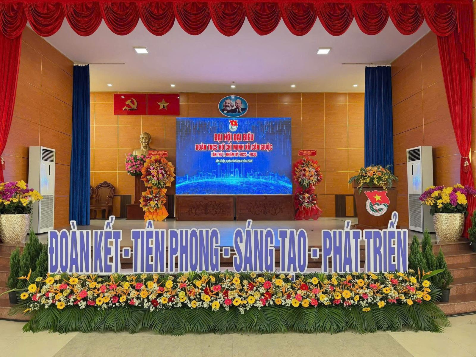 Đại đại biểu Đoàn TNCS Hồ Chí Minh xã Cần Giuộc lần thứ I, nhiệm kỳ 2025 - 2030